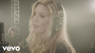 Alison Krauss  Losing You LIVE VERSION [upl. by Einolem748]